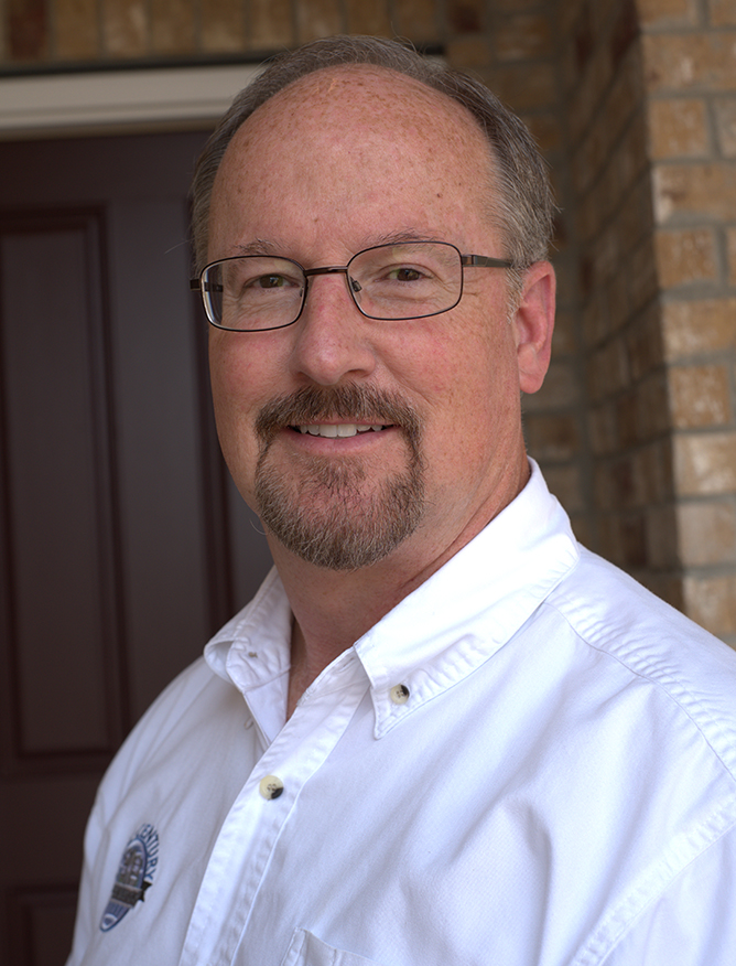 Headshot pf Jim Fuson one of our certified home inspectors